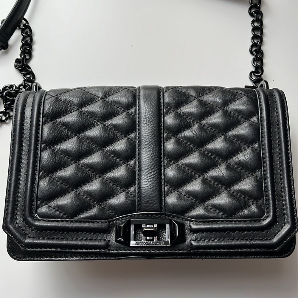 REBECCA MINKOFF CHEVRON QUILTED CROSSBODY BAG!